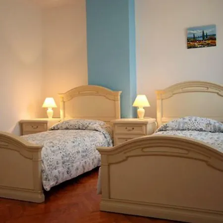 别墅 With Private Pool, 6-8 People, Free Wifi, Parking