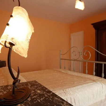 With Private Pool, 6-8 People, Free Wifi, Parking 别墅